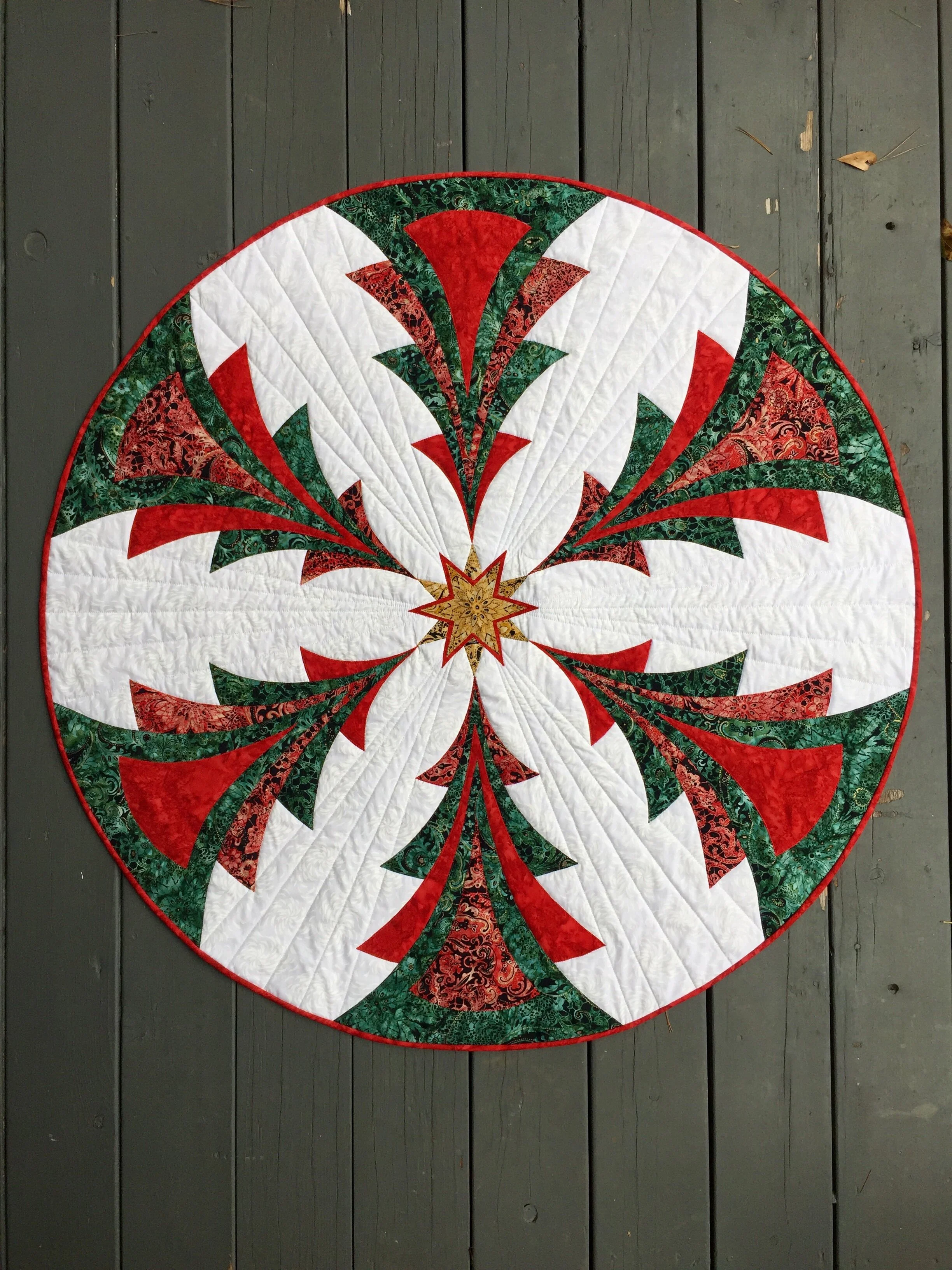 Starlit Evergreen Topper Pattern