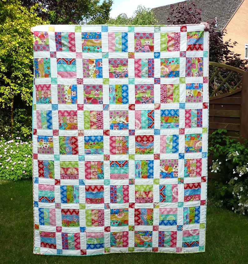 Patch Party Easy Quilt Pattern - 6 sizes baby to king